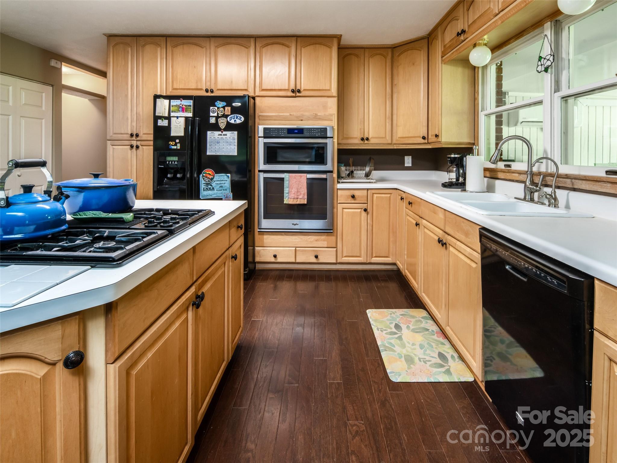 26 Melton Road Candler, NC 28715 - Photo 10 of 44 Gallery Image 10