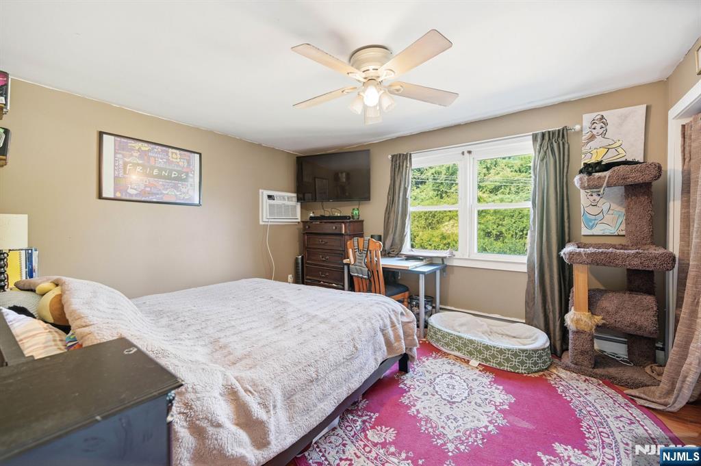 590 Ridge Road West Milford, NJ 07480 - Photo 13 of 26 Gallery Image 13