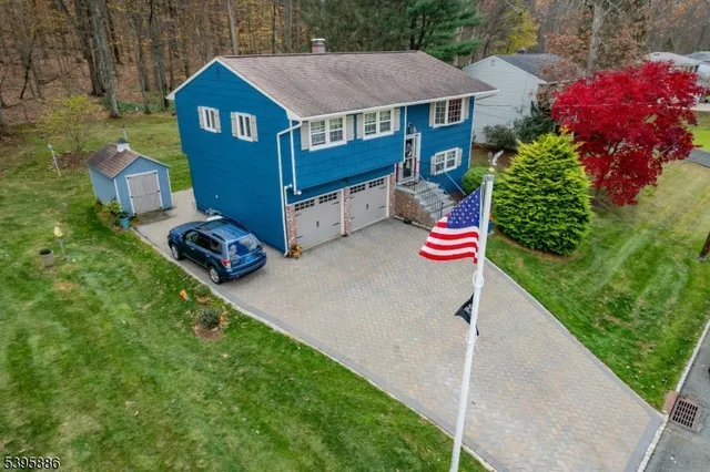 $579,900 | 36 Deer Path Drive, Flanders, NJ 07836