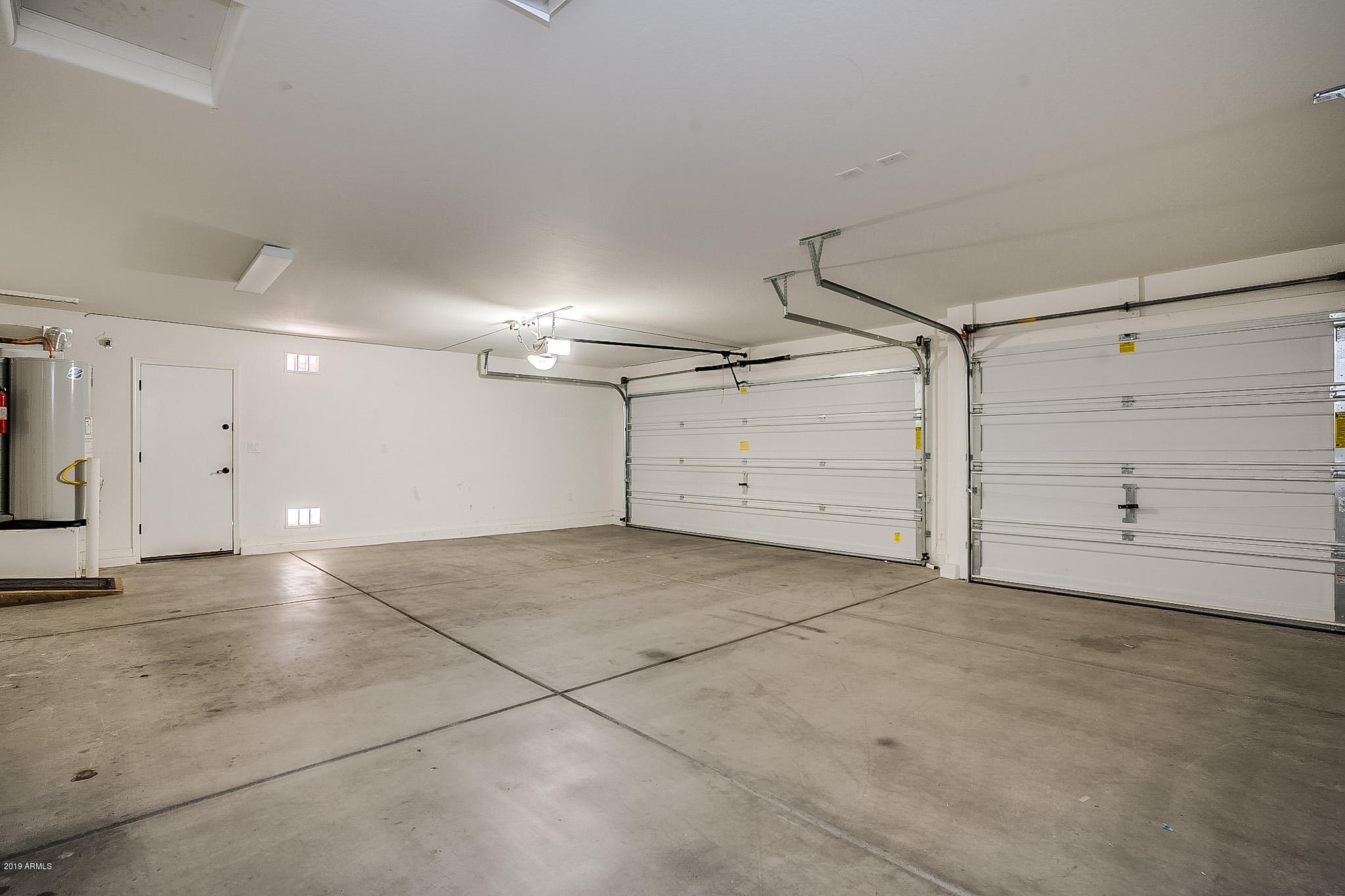2427 West Bajada Road Phoenix, AZ 85085 - Photo 50 of 56 Garage