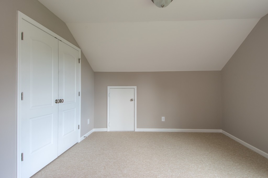 942 Hunters Lane Springfield, TN 37172 - Photo 39 of 40 a view of an empty room