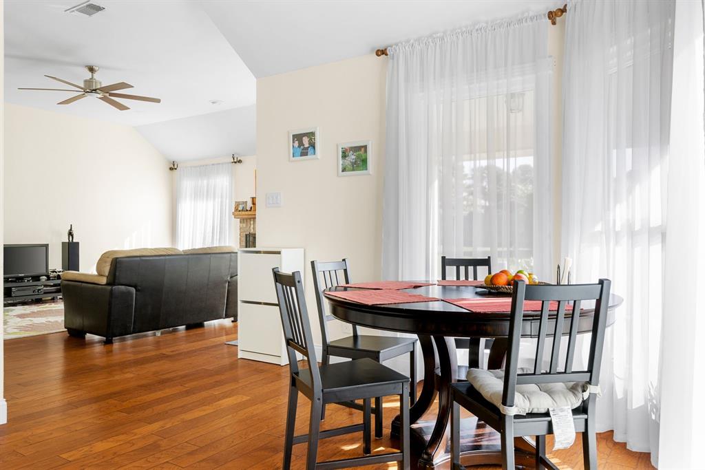2609 Castle Road Burleson, TX 76028 - Photo 10 of 31 Gallery Image 10