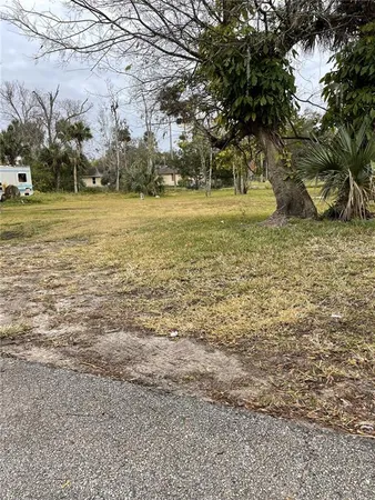 $100,000 | East Spruce Street, Daytona Beach, FL 32114