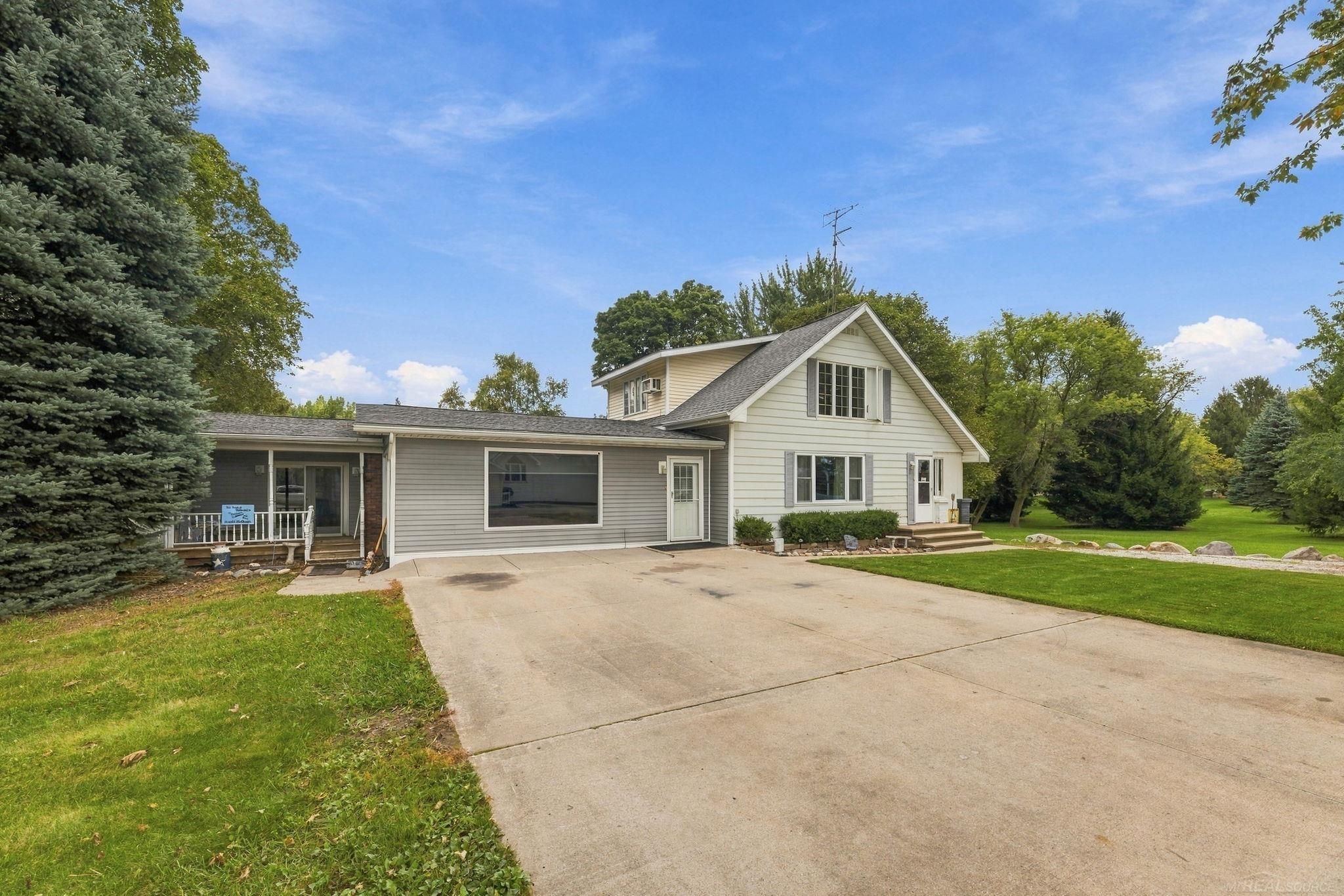2231 East Forester Road Deckerville, MI 48427 - Photo 2 of 53 Gallery Image 2