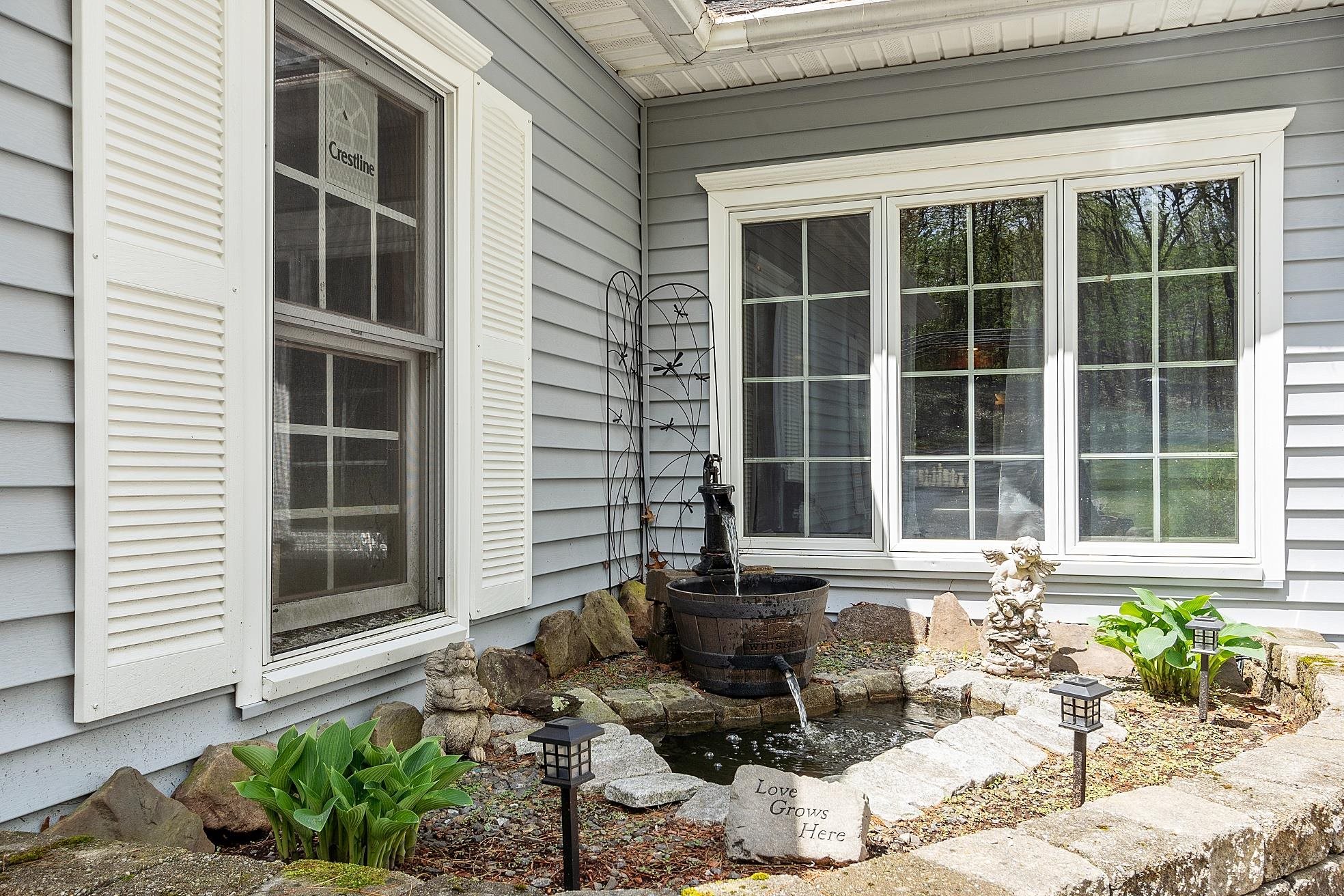 13 Aladdin Road Windham, NH 03087 - Photo 4 of 54