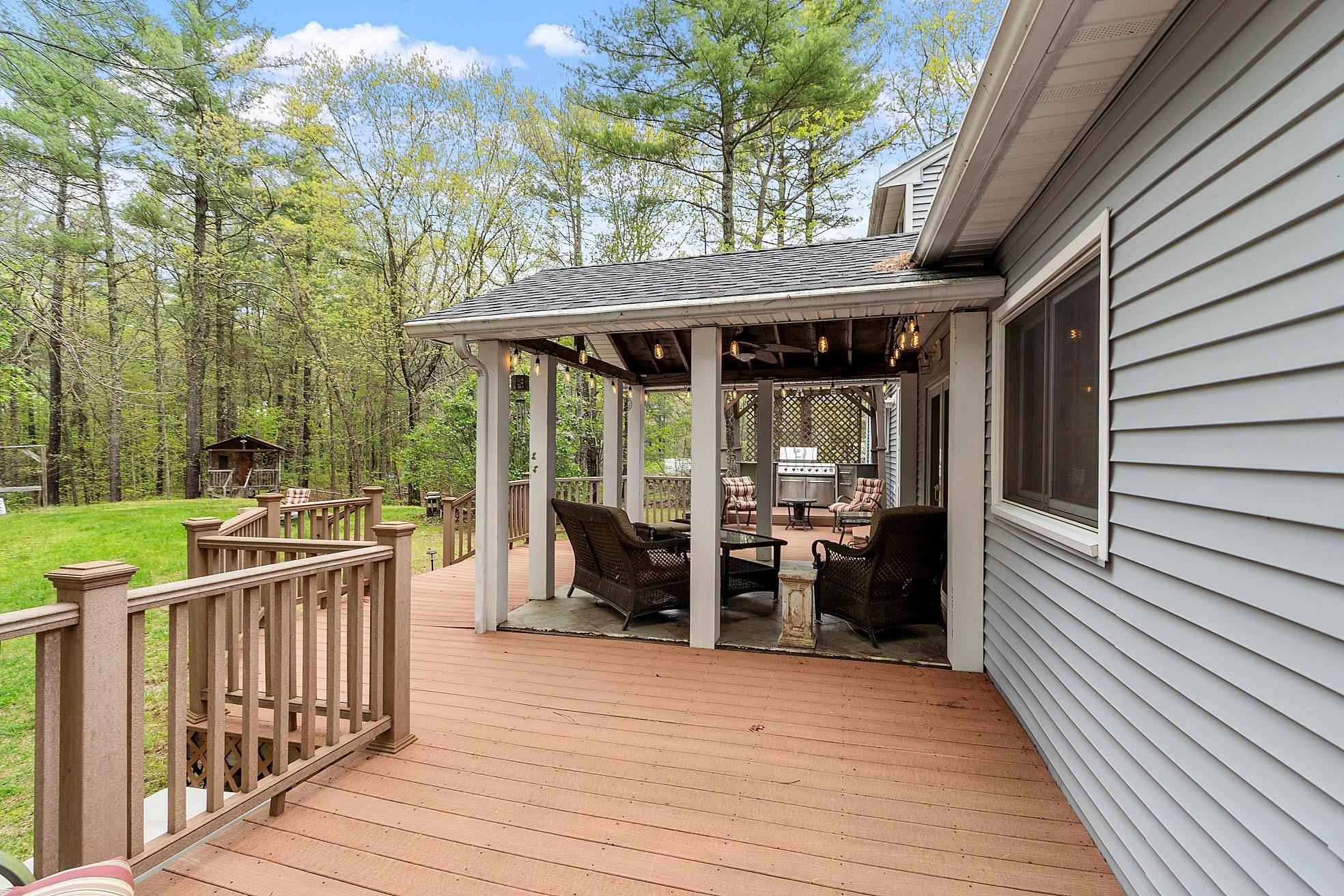 13 Aladdin Road Windham, NH 03087 - Photo 46 of 54