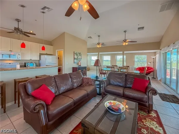 $999,999 | 4511-4501 Schooner Drive, Upper Captiva, FL 33924