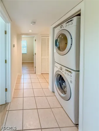 $999,999 | 4511-4501 Schooner Drive, Upper Captiva, FL 33924