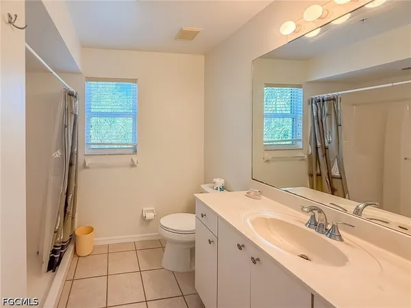 $999,999 | 4511-4501 Schooner Drive, Upper Captiva, FL 33924
