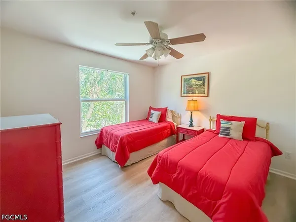 $999,999 | 4511-4501 Schooner Drive, Upper Captiva, FL 33924