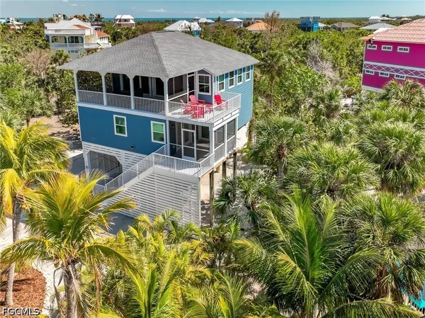 $999,999 | 4511-4501 Schooner Drive, Upper Captiva, FL 33924