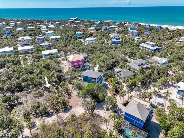 $999,999 | 4511-4501 Schooner Drive, Upper Captiva, FL 33924