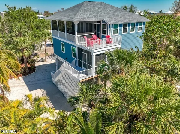 $999,999 | 4511-4501 Schooner Drive, Upper Captiva, FL 33924