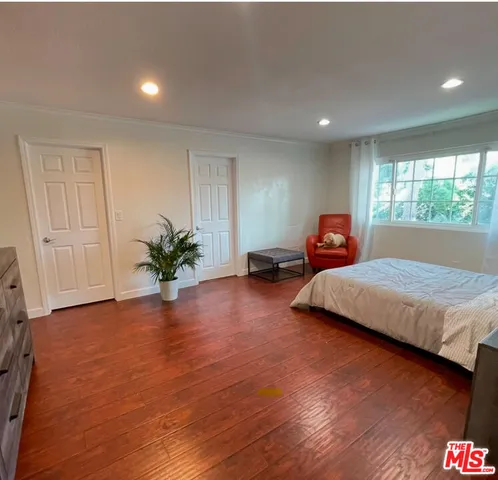 $1,150,000 | 11158 Newcastle Avenue, Granada Hills, CA 91344