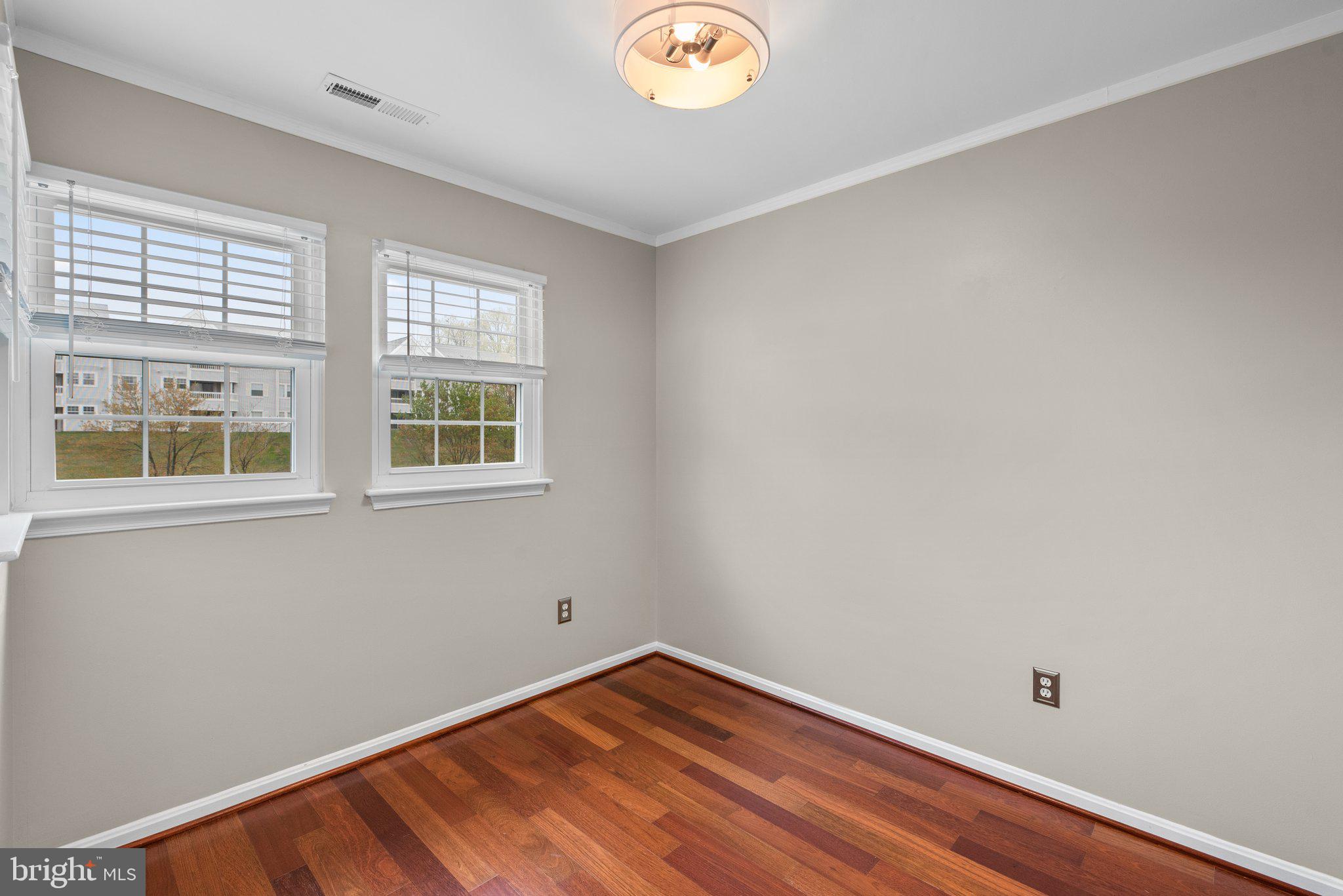 8489 Falls Run Road, Unit L Ellicott City, MD 21043 - Photo 11 of 36 Gallery Image 11