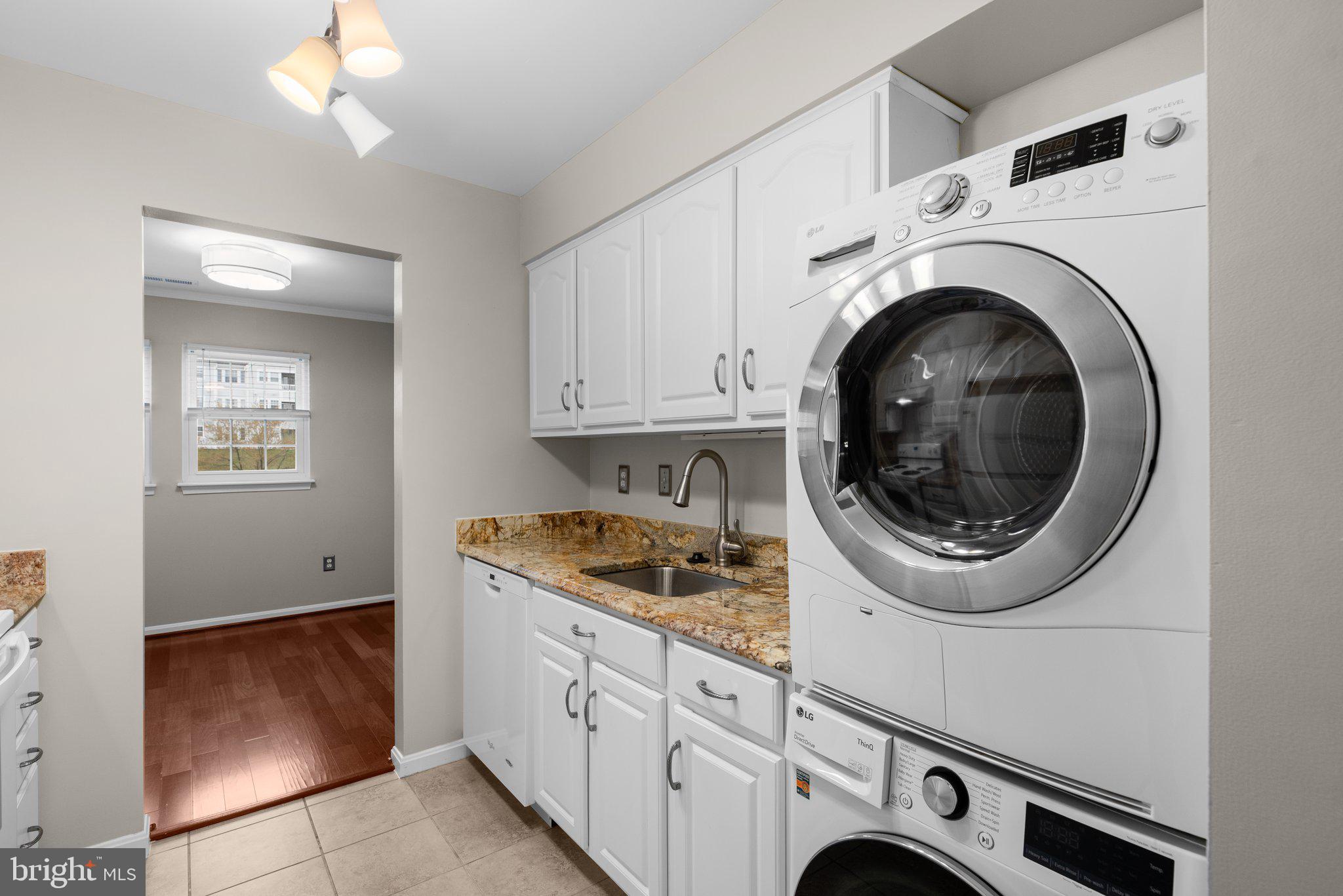 8489 Falls Run Road, Unit L Ellicott City, MD 21043 - Photo 14 of 36 Gallery Image 14