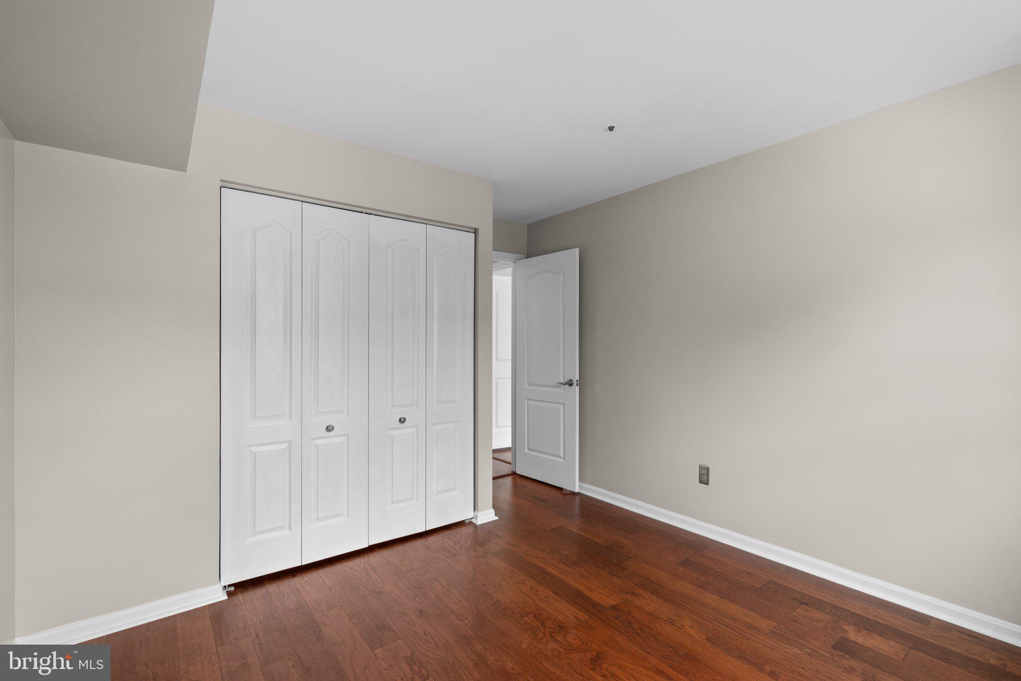 8489 Falls Run Road, Unit L Ellicott City, MD 21043 - Photo 31 of 36 Gallery Image 31
