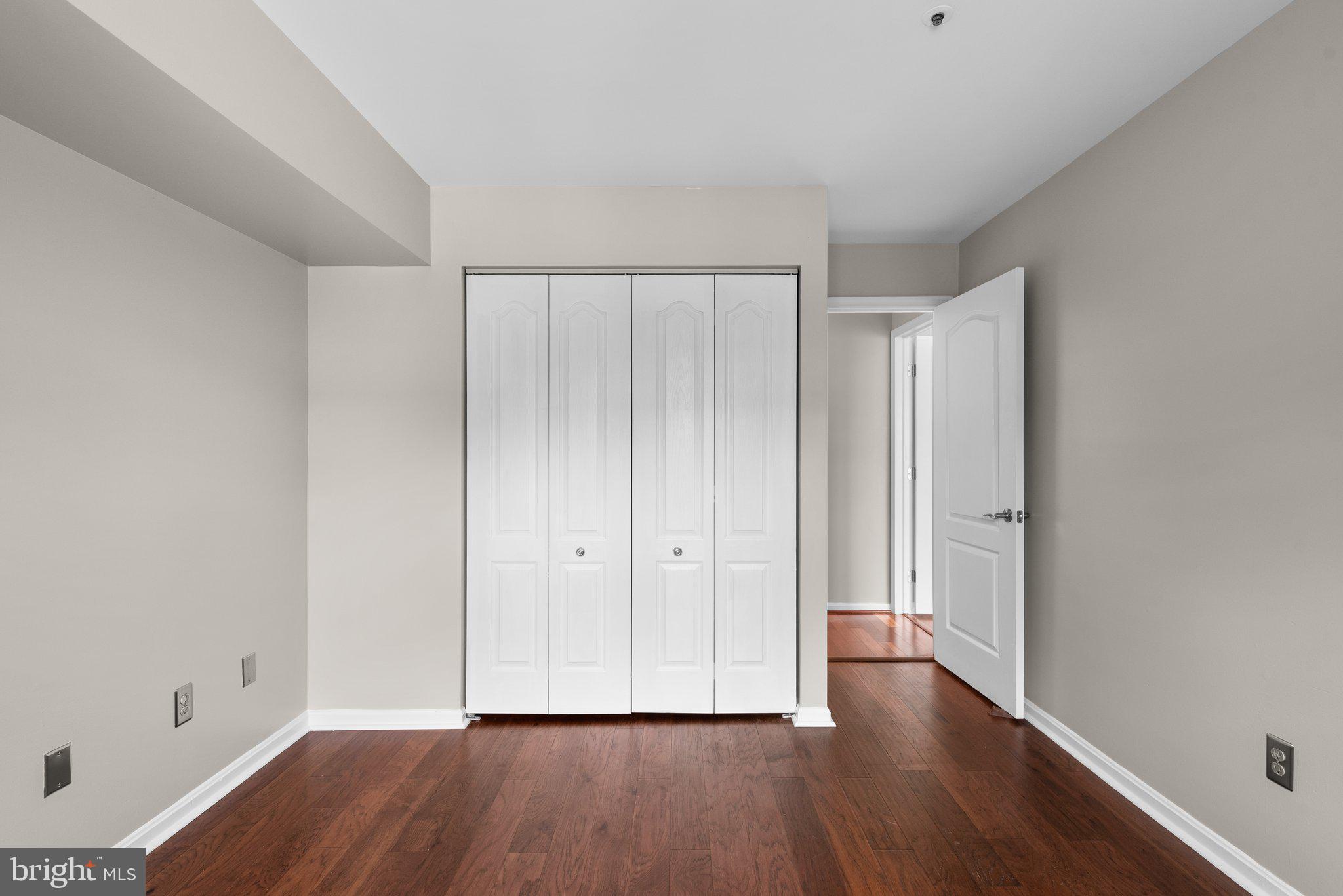 8489 Falls Run Road, Unit L Ellicott City, MD 21043 - Photo 32 of 36 Gallery Image 32