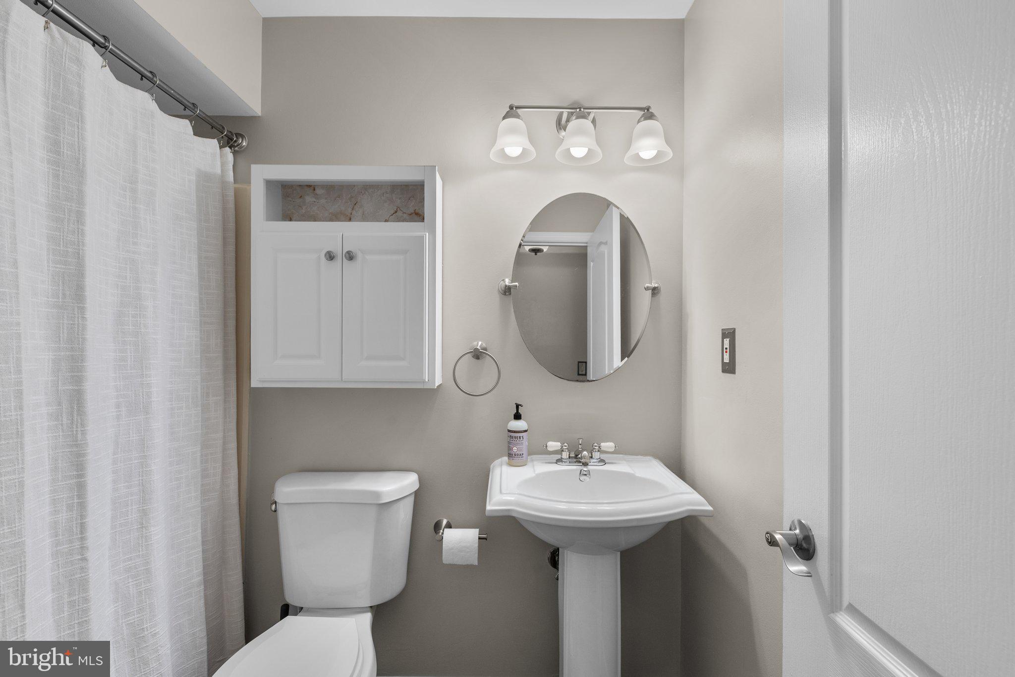 8489 Falls Run Road, Unit L Ellicott City, MD 21043 - Photo 33 of 36 Gallery Image 33