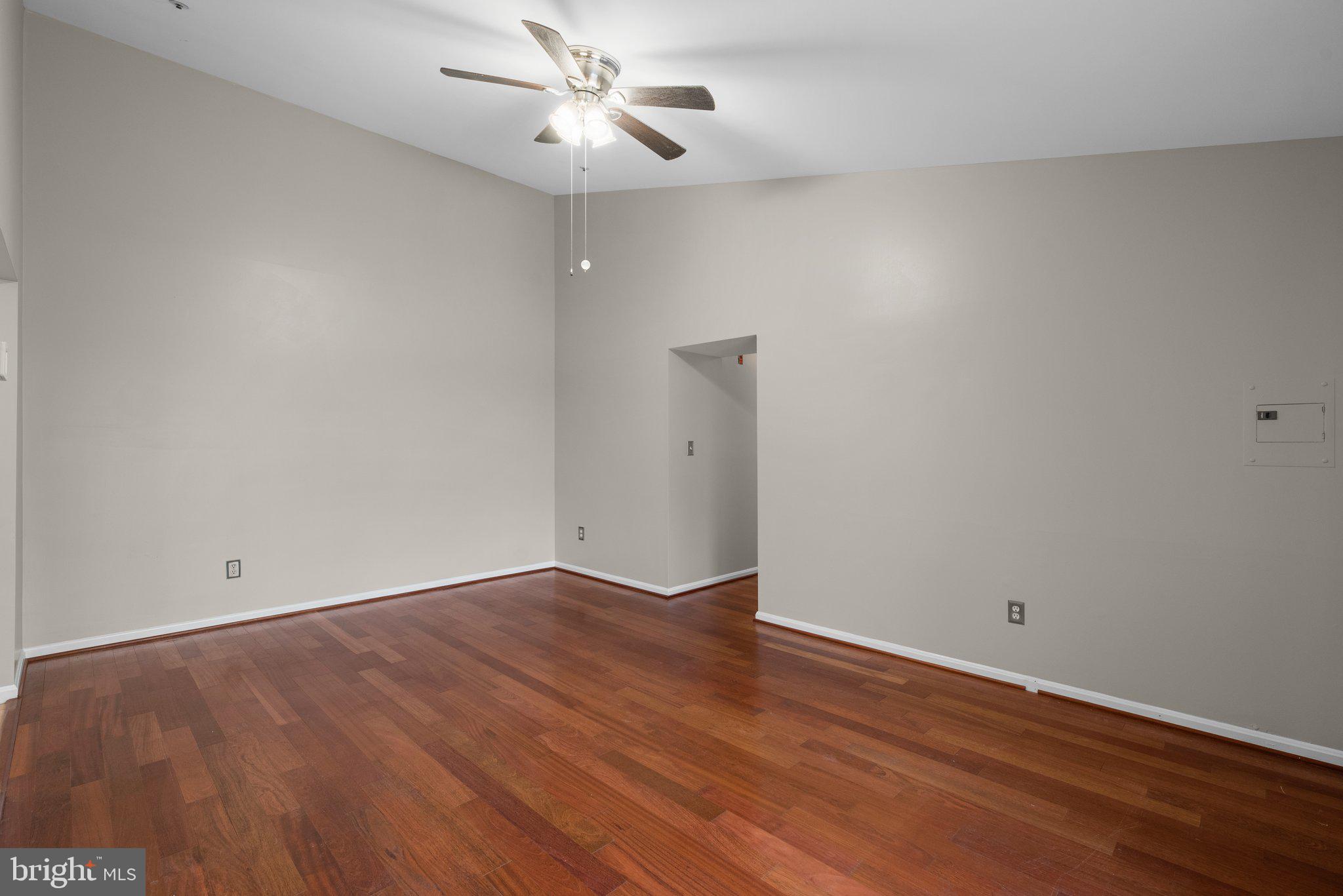 8489 Falls Run Road, Unit L Ellicott City, MD 21043 - Photo 9 of 36 Gallery Image 9