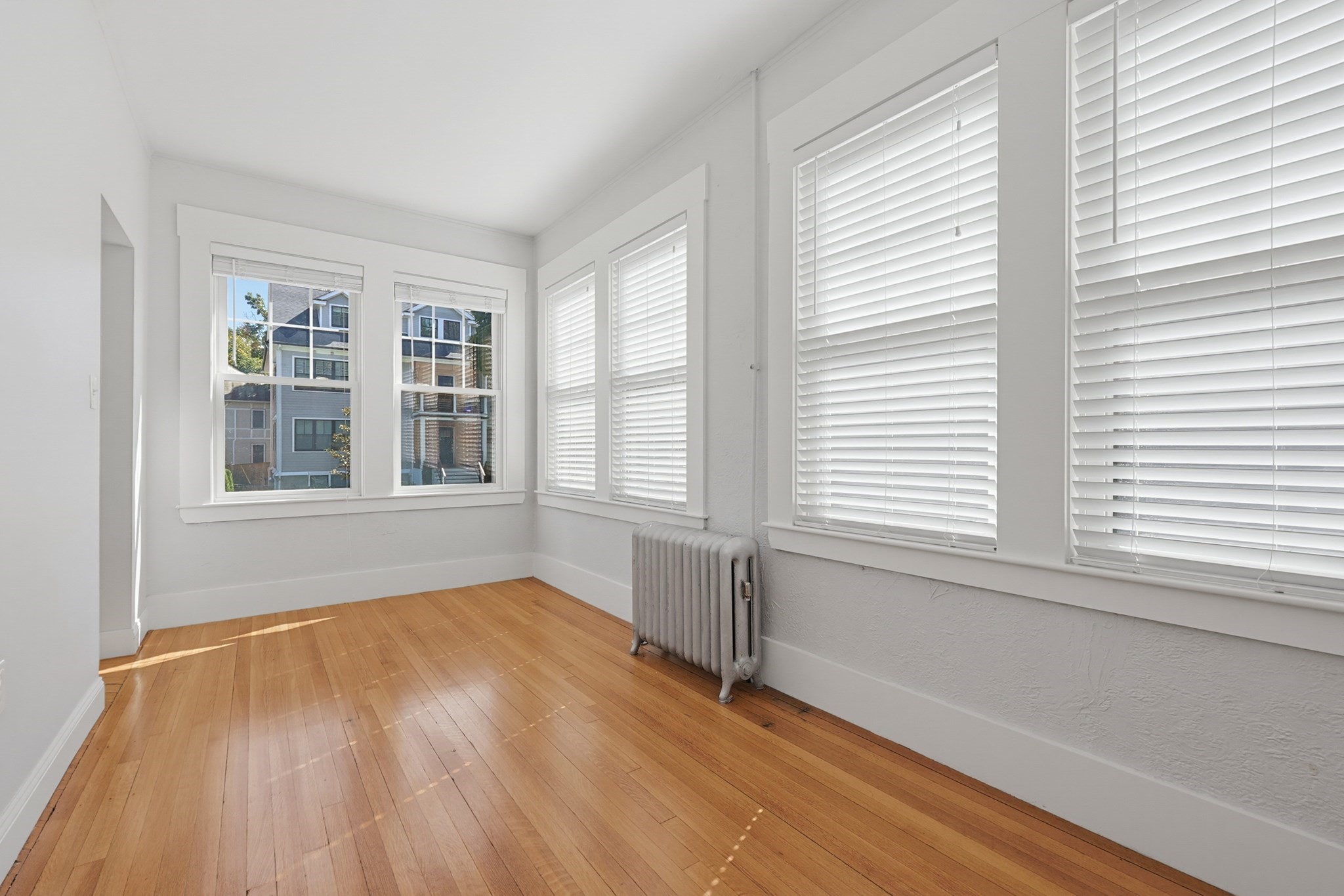 91 Verndale Street Brookline, MA 02446 - Photo 26 of 41 Gallery Image 26