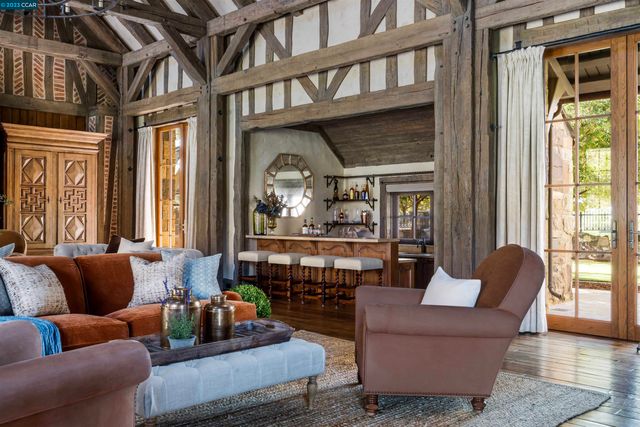 $23,500,000 | 7 Country Oak Lane, Alamo, CA 94507