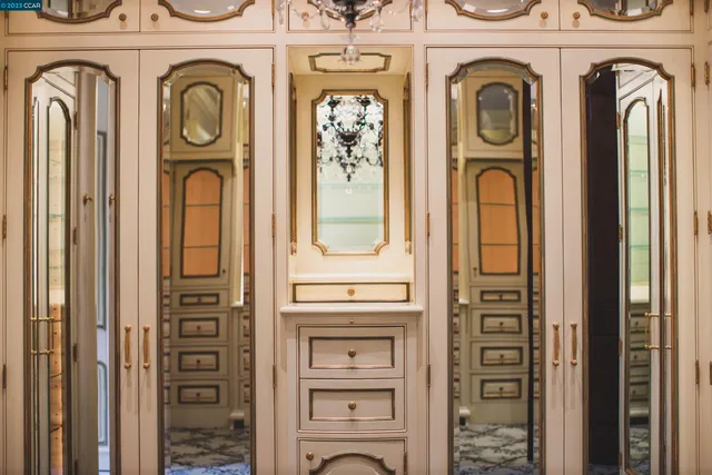 $23,500,000 | 7 Country Oak Lane, Alamo, CA 94507