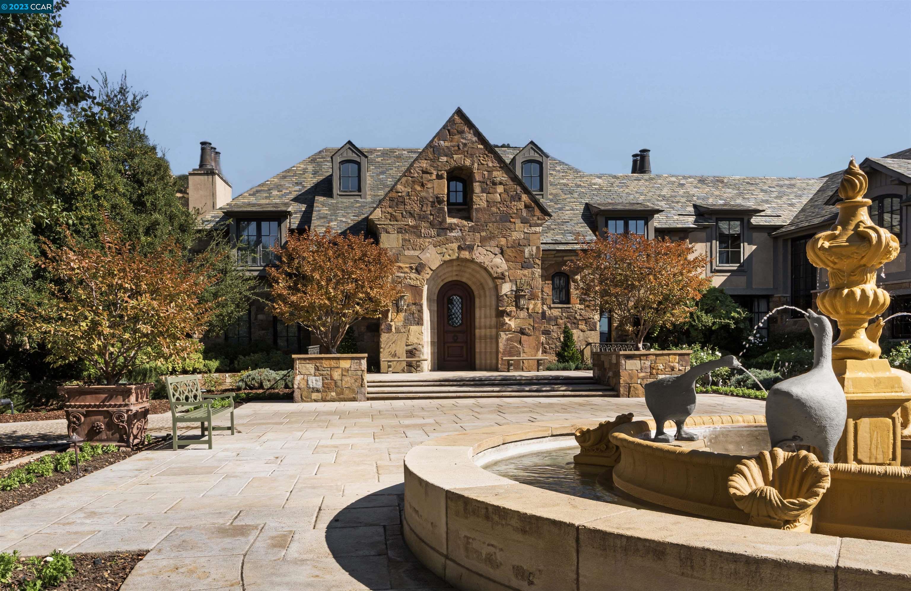 7 Country Oak Lane Alamo, CA 94507 - Photo 3 of 56