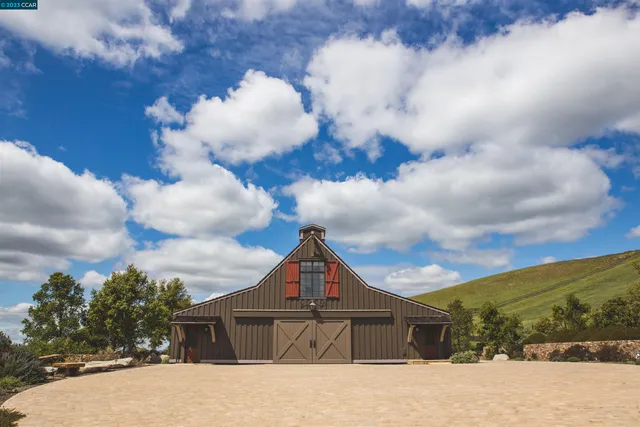 $23,500,000 | 7 Country Oak Lane, Alamo, CA 94507