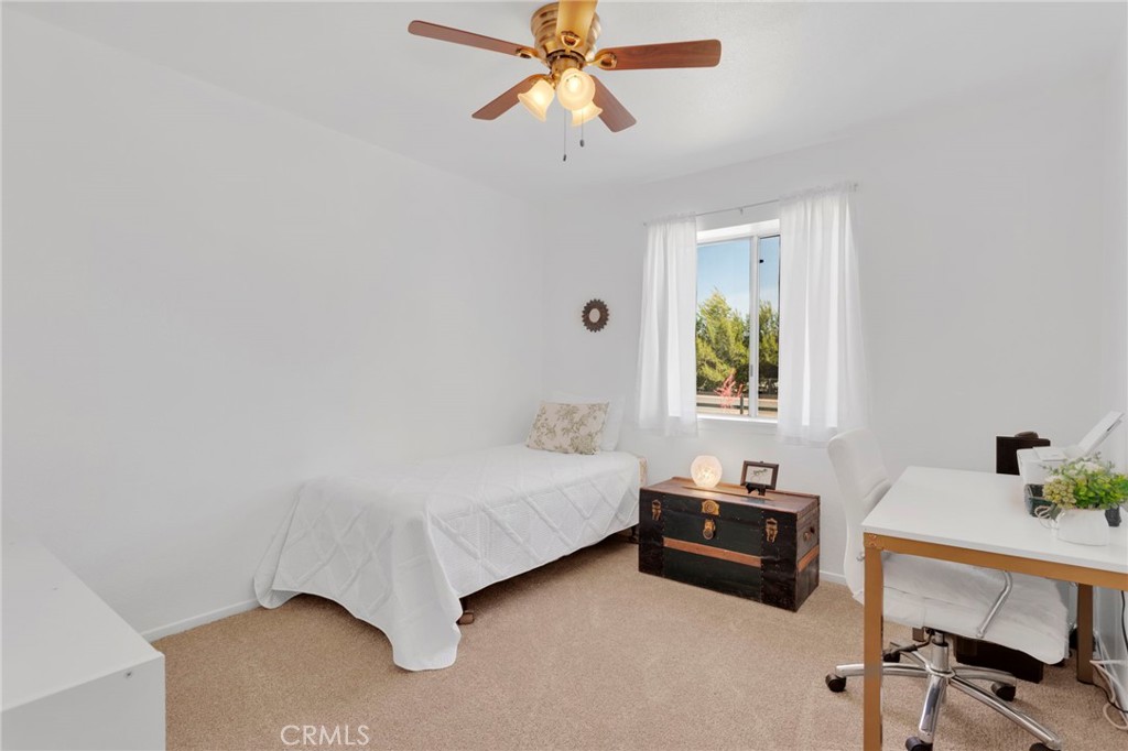 22672 El Centro Road Apple Valley, CA 92307 - Photo 18 of 42 bed 2