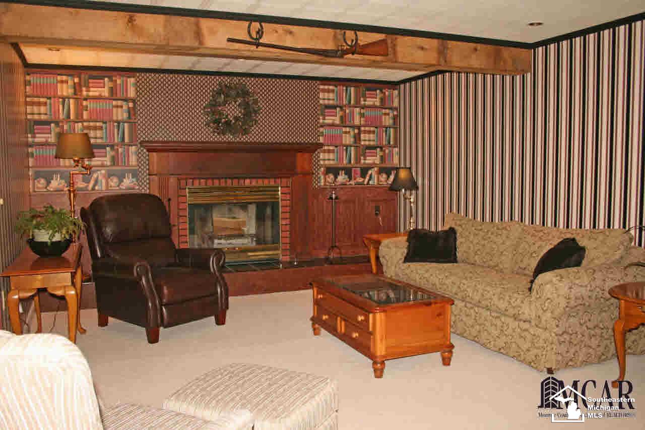 3751 Gruber Road Monroe, MI 48162 - Photo 29 of 45 21238067-28.JPG
