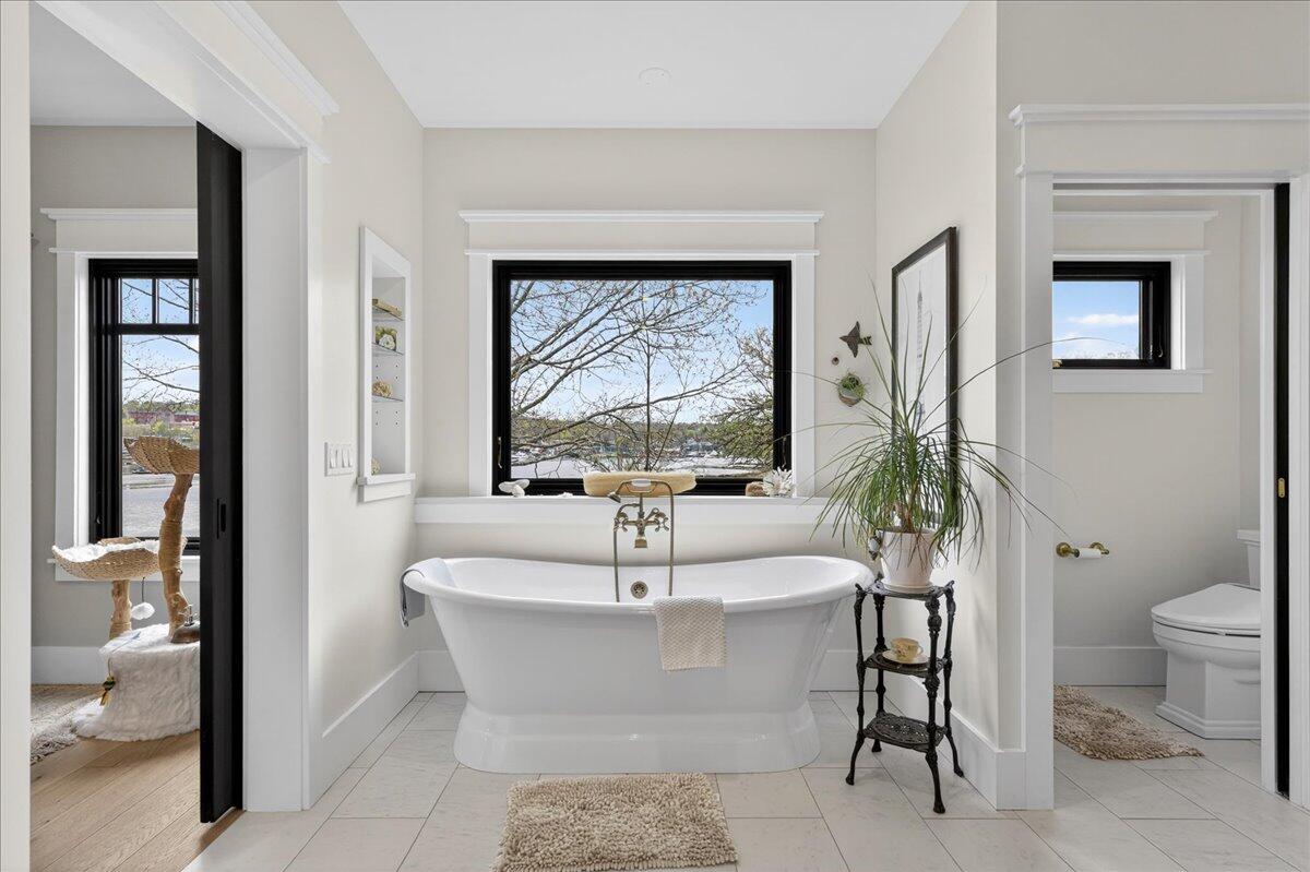 16 Blacks Landing Belfast, ME 04915 - Photo 40 of 104 040-16 Blacks Landing-9078