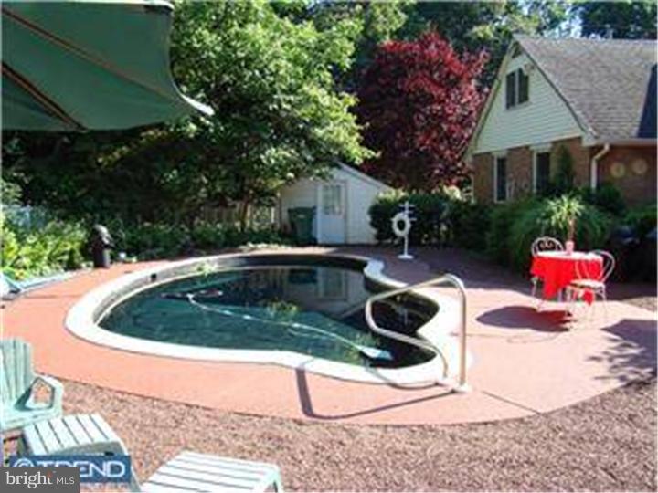 805 Norristown Road Lower Gwynedd, PA 19002 - Photo 3 of 25 Pool