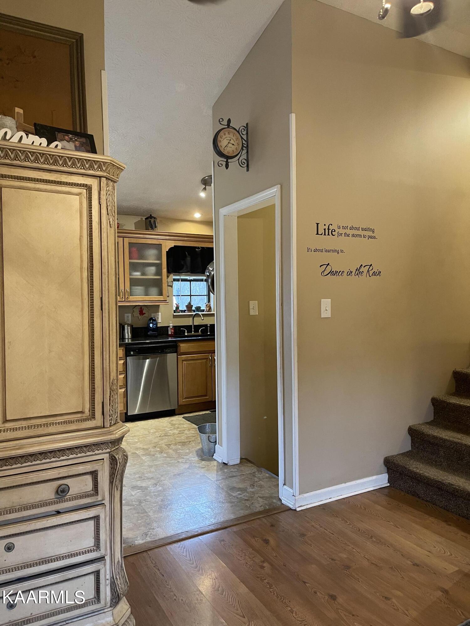 402 Squirrel Hollow Road Clinton, TN 37716 - Photo 26 of 45 57F7211B-42CA-4BEA-B729-3420DFC12AE1