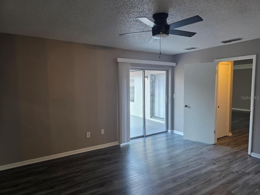 8426 Village Green Road Orlando, FL 32818 - Photo 16 of 46