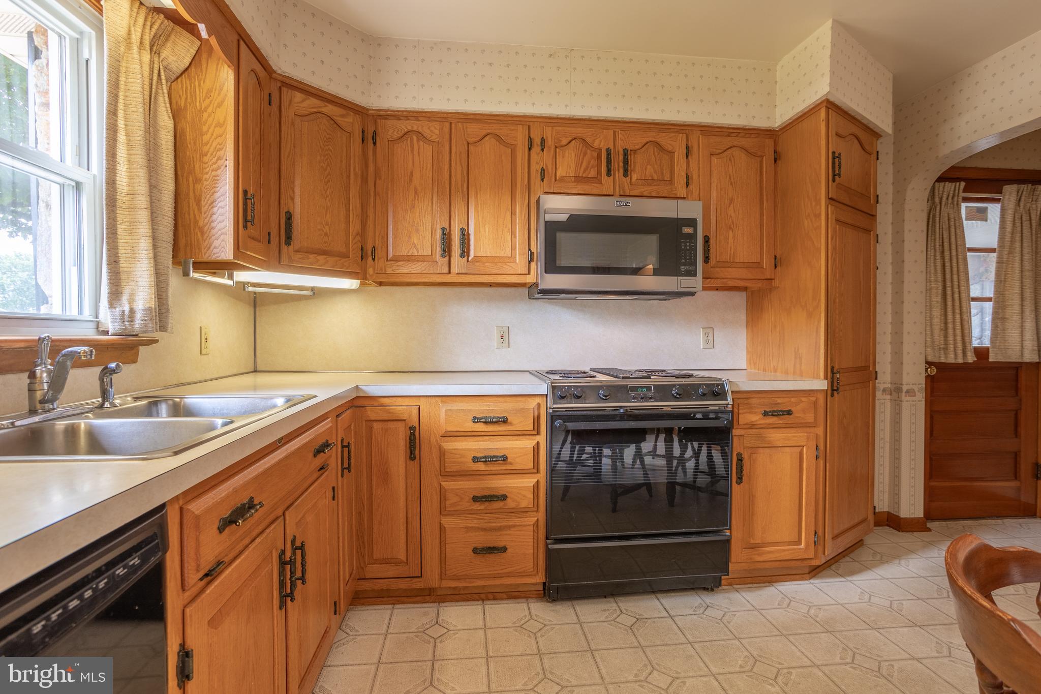 4102 Grandview Road Hanover, PA 17331 - Photo 14 of 44 Gallery Image 14