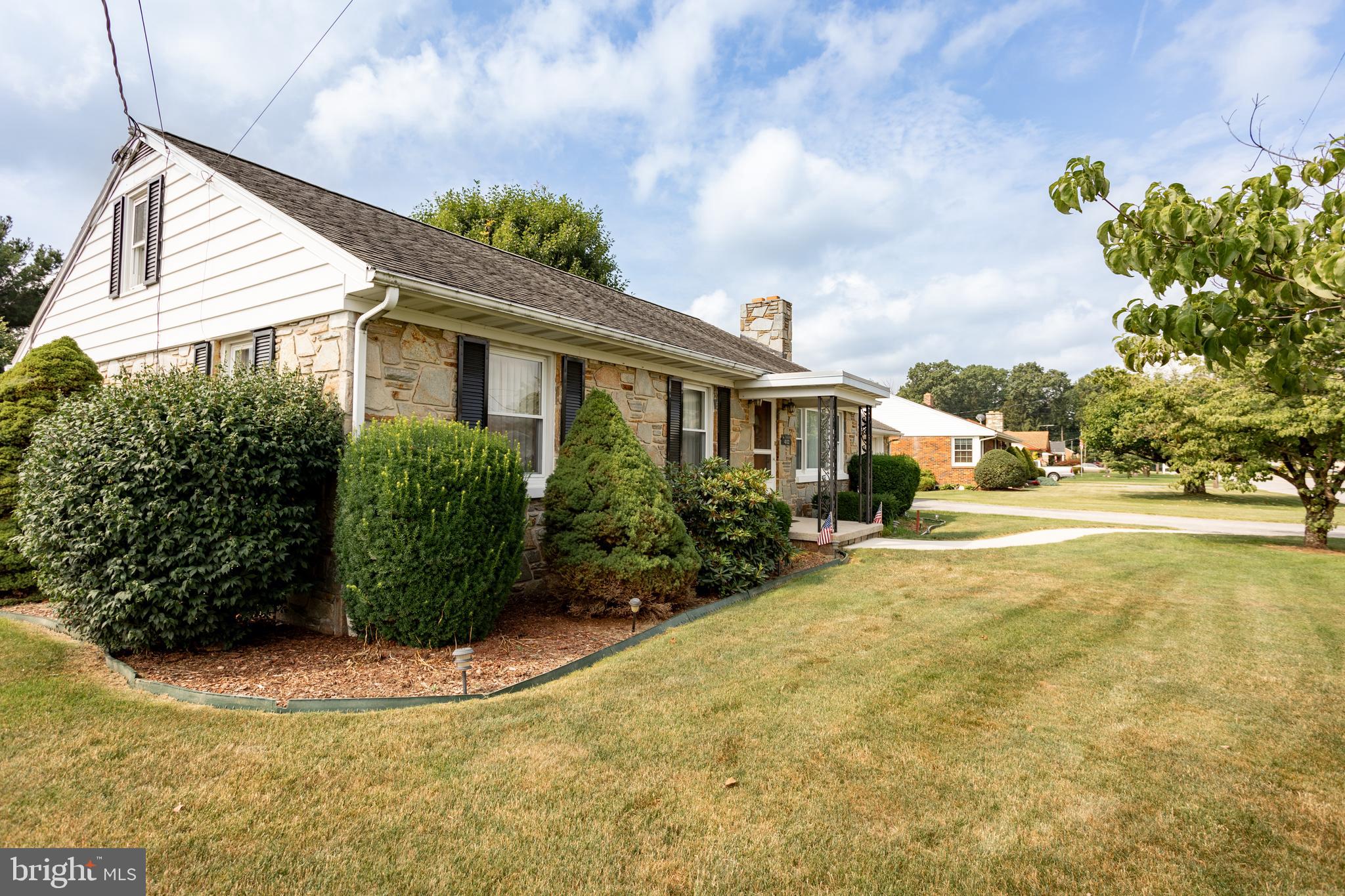 4102 Grandview Road Hanover, PA 17331 - Photo 6 of 44 Gallery Image 6