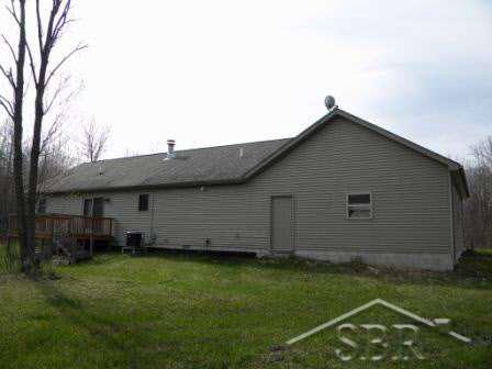 14400 Schroeder Road St. Charles, MI 48655 - Photo 6 of 6 20033103-5.JPG
