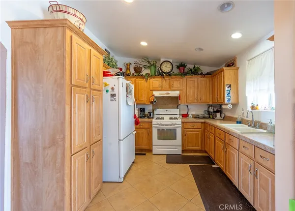 $299,999 | 1253 Coral Avenue, Thermal, CA 92274