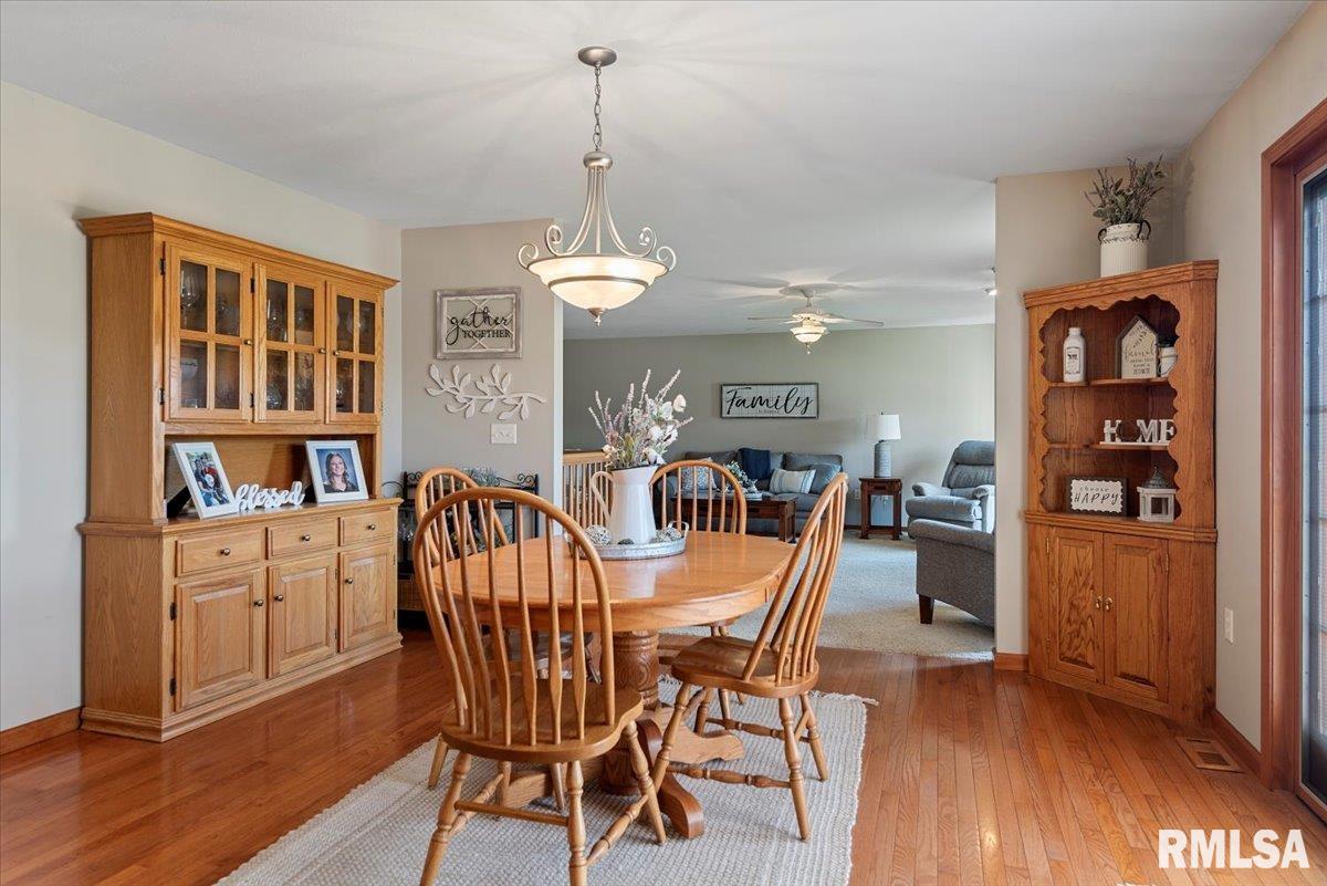 495 South Griffith Creek Road Mechanicsburg, IL 62545 - Photo 17 of 95 Gallery Image 17