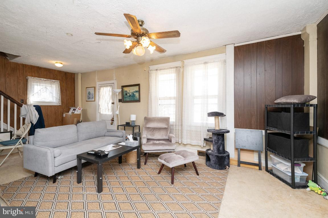 4238 Chapel Road Nottingham, MD 21236 - Photo 2 of 18