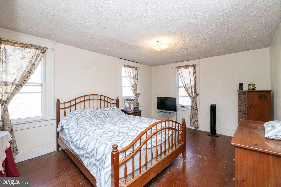 4238 Chapel Road Nottingham, MD 21236 - Photo 10 of 18