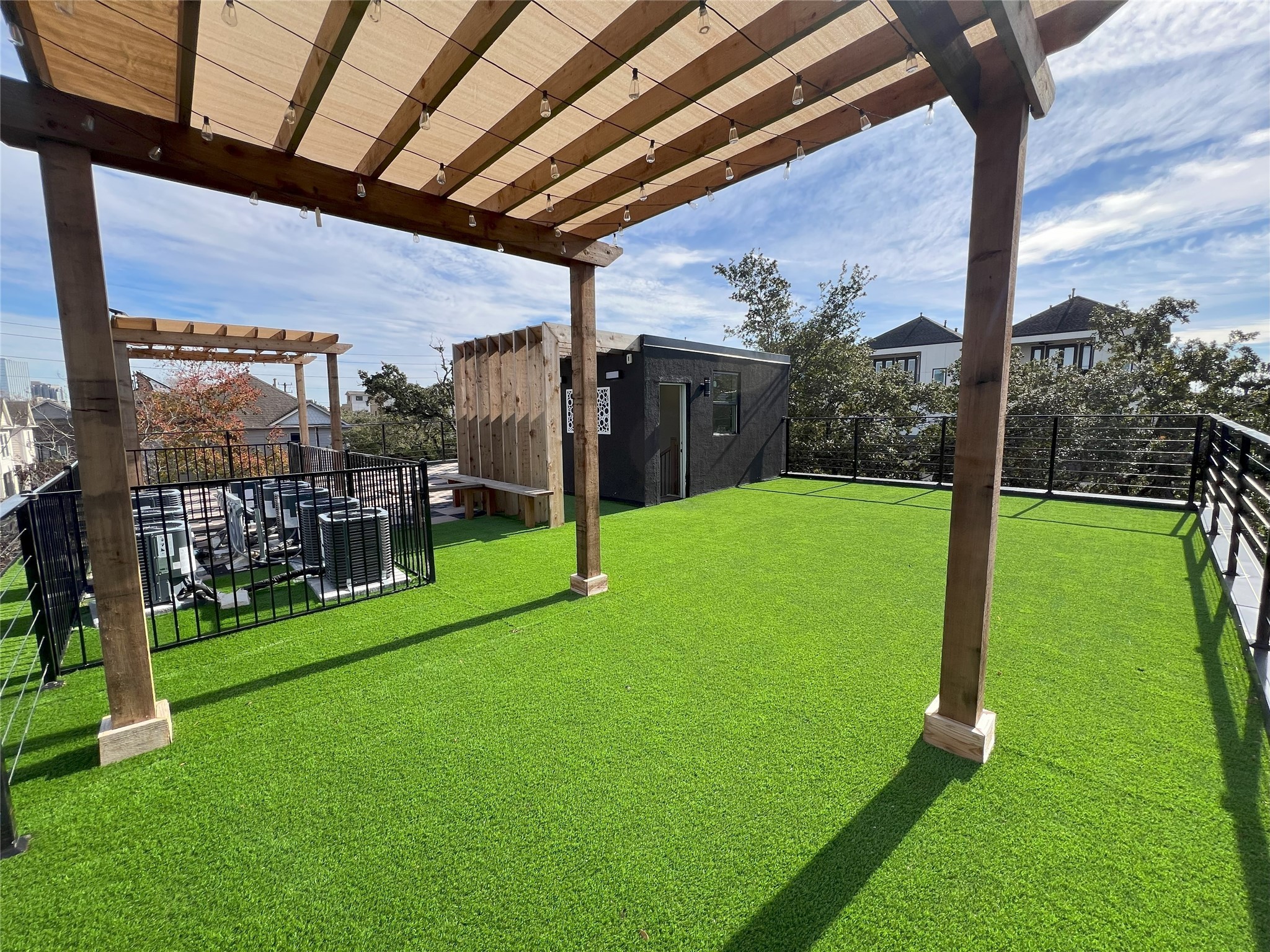 214 Welch Street, Unit 6 Houston, TX 77006 - Photo 4 of 11