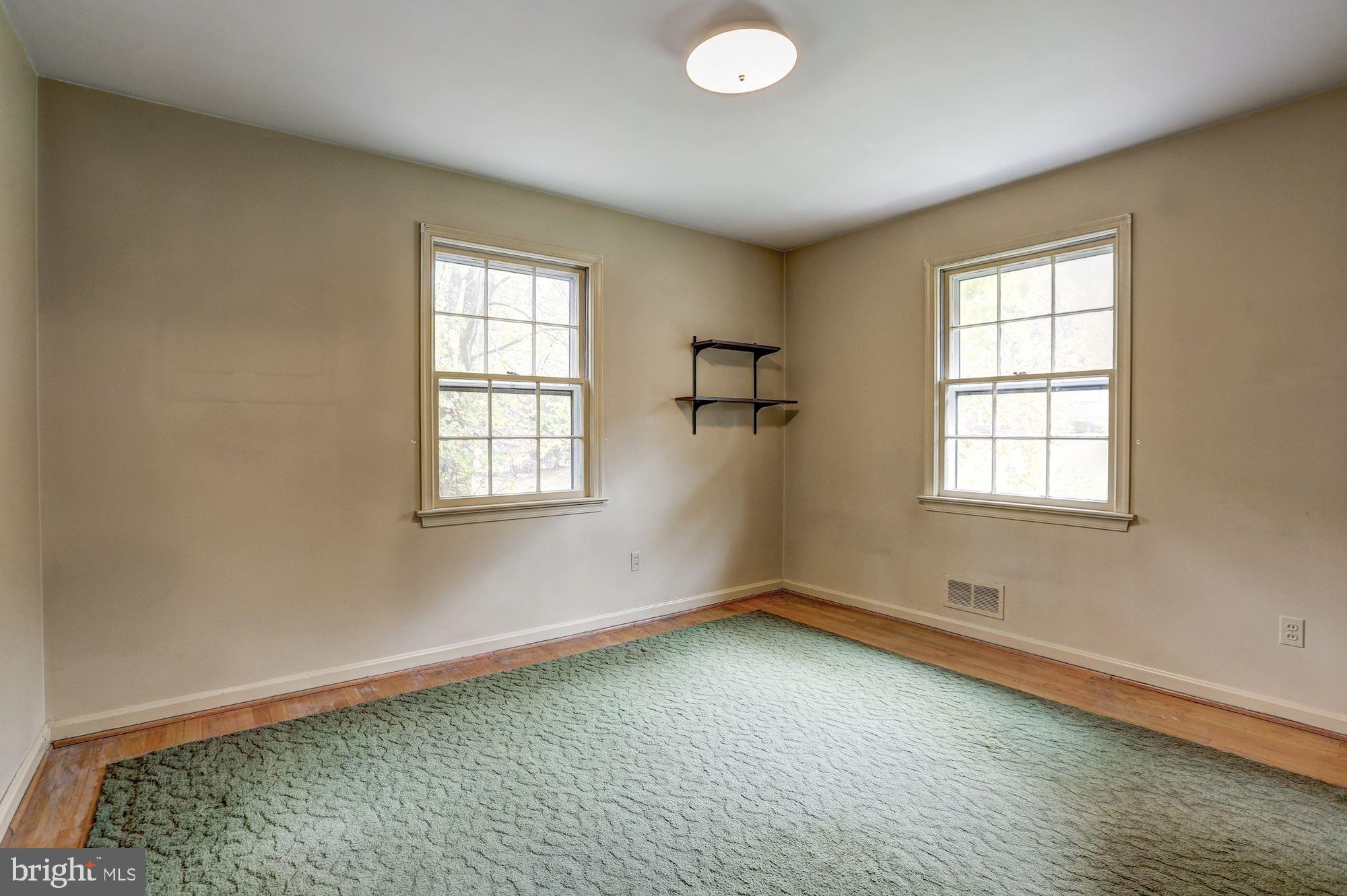 13612 Wendover Road Silver Spring, MD 20904 - Photo 17 of 32 Gallery Image 17