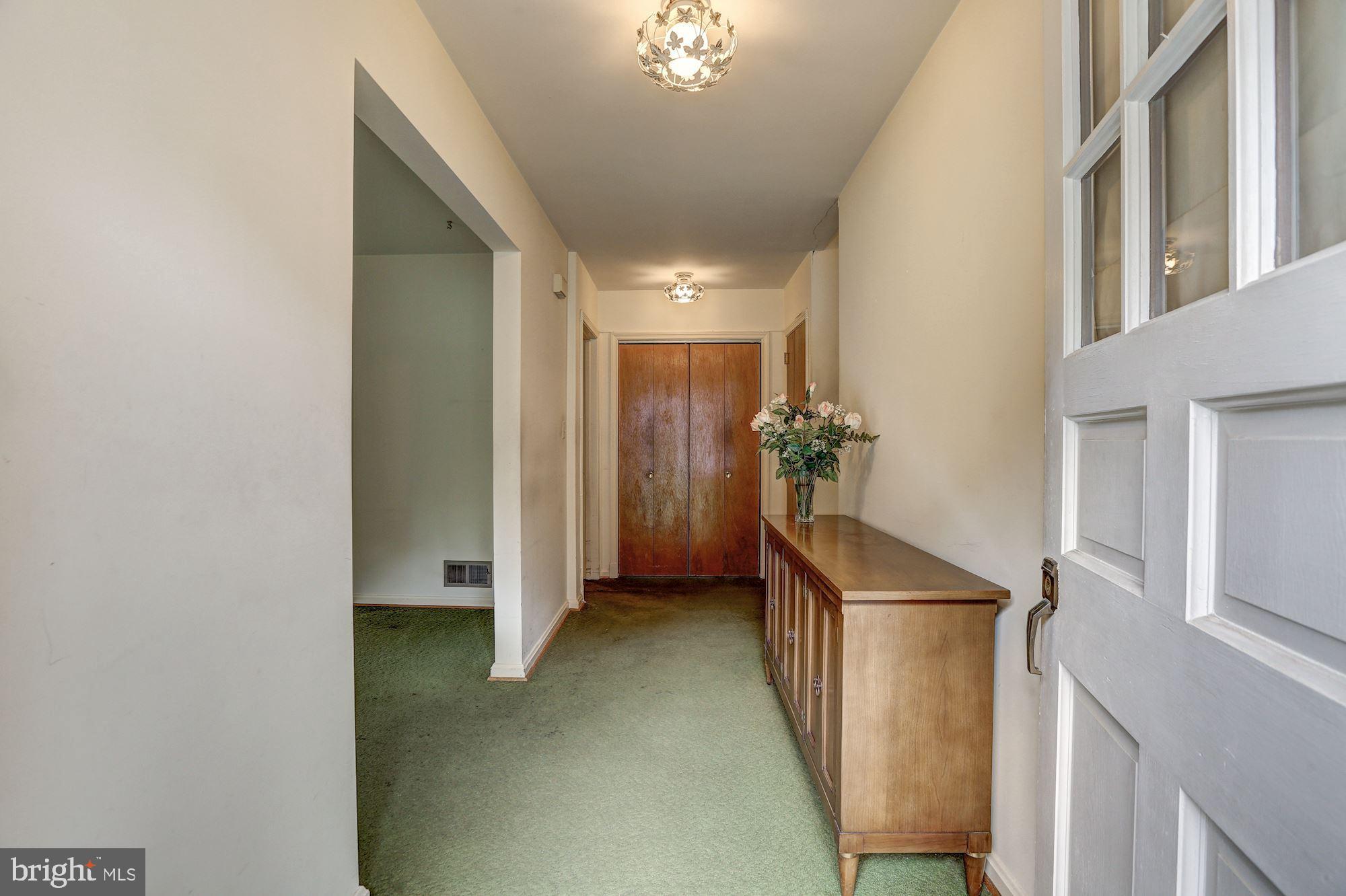 13612 Wendover Road Silver Spring, MD 20904 - Photo 3 of 32 Gallery Image 3