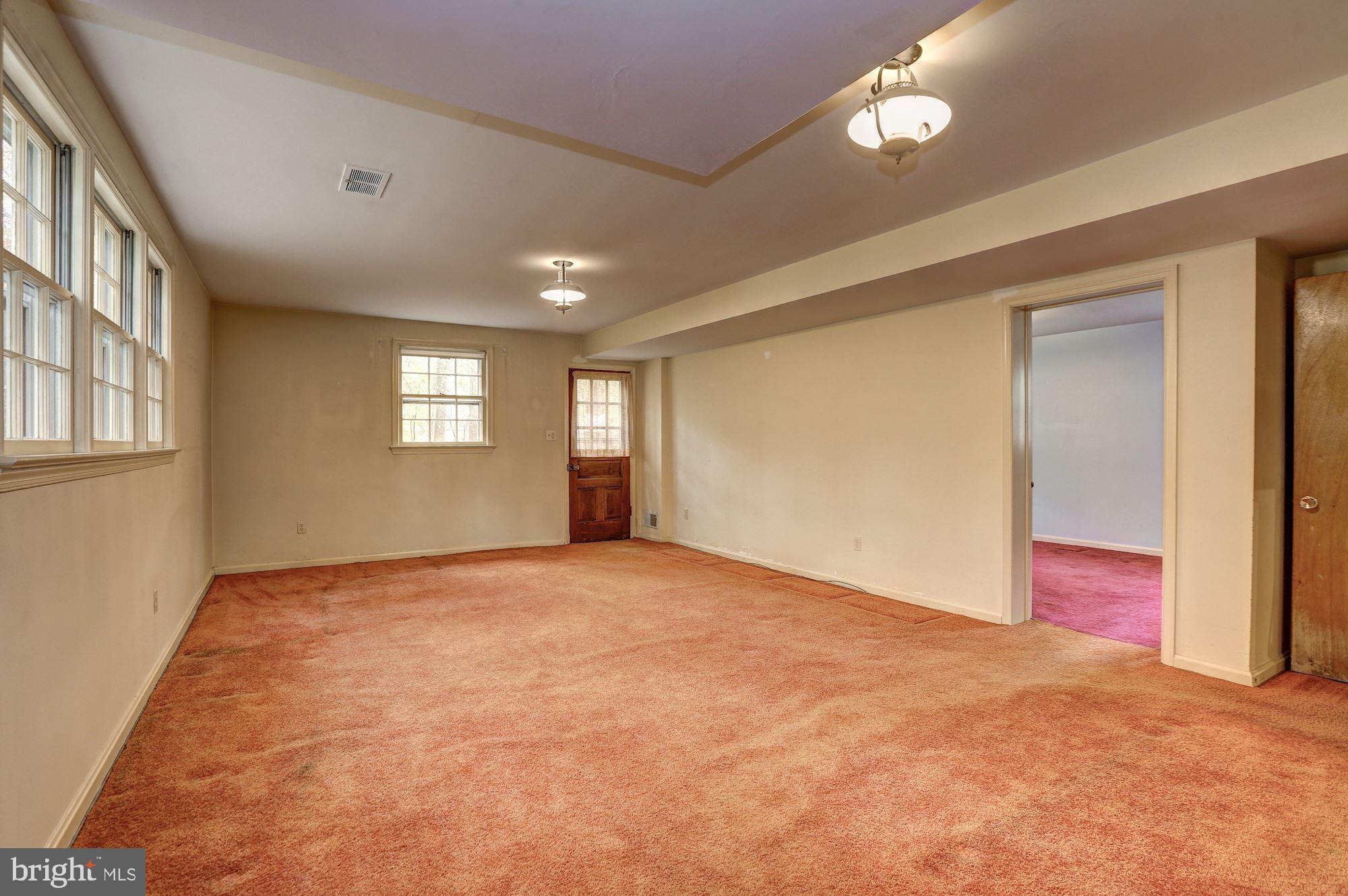 13612 Wendover Road Silver Spring, MD 20904 - Photo 21 of 32 Gallery Image 21