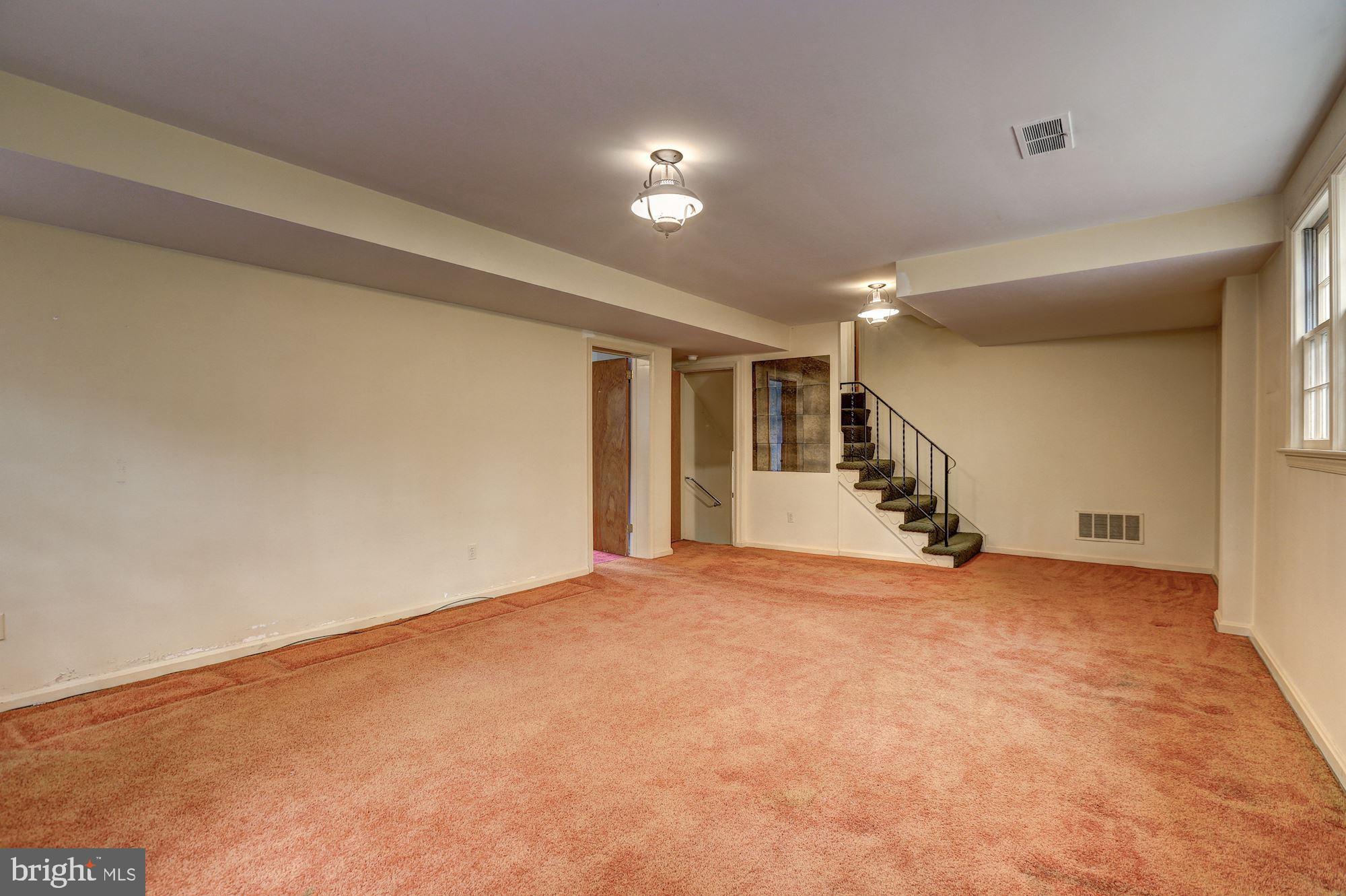 13612 Wendover Road Silver Spring, MD 20904 - Photo 22 of 32 Gallery Image 22
