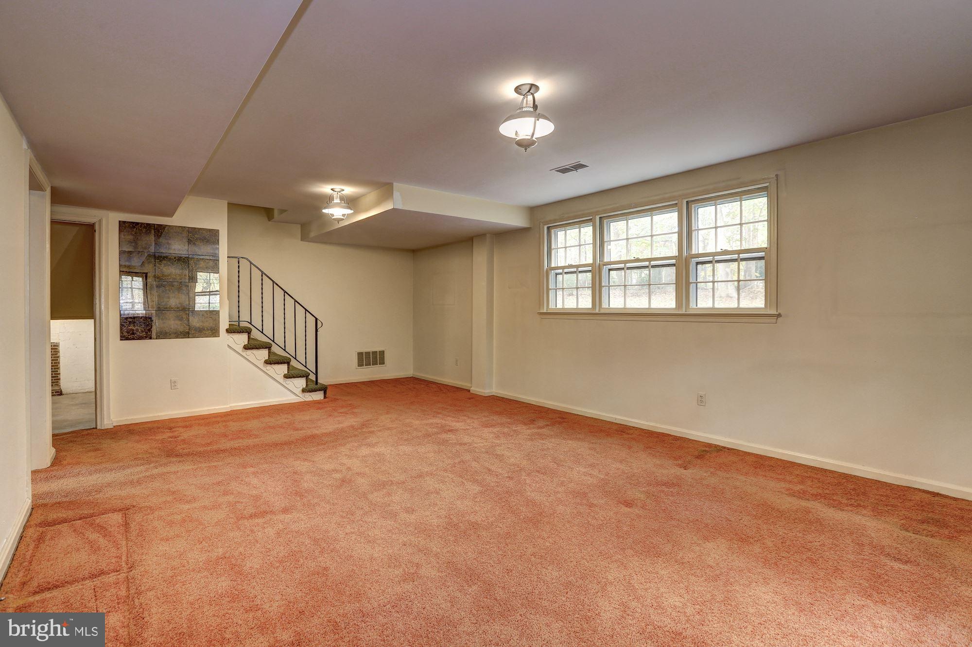 13612 Wendover Road Silver Spring, MD 20904 - Photo 23 of 32 Gallery Image 23