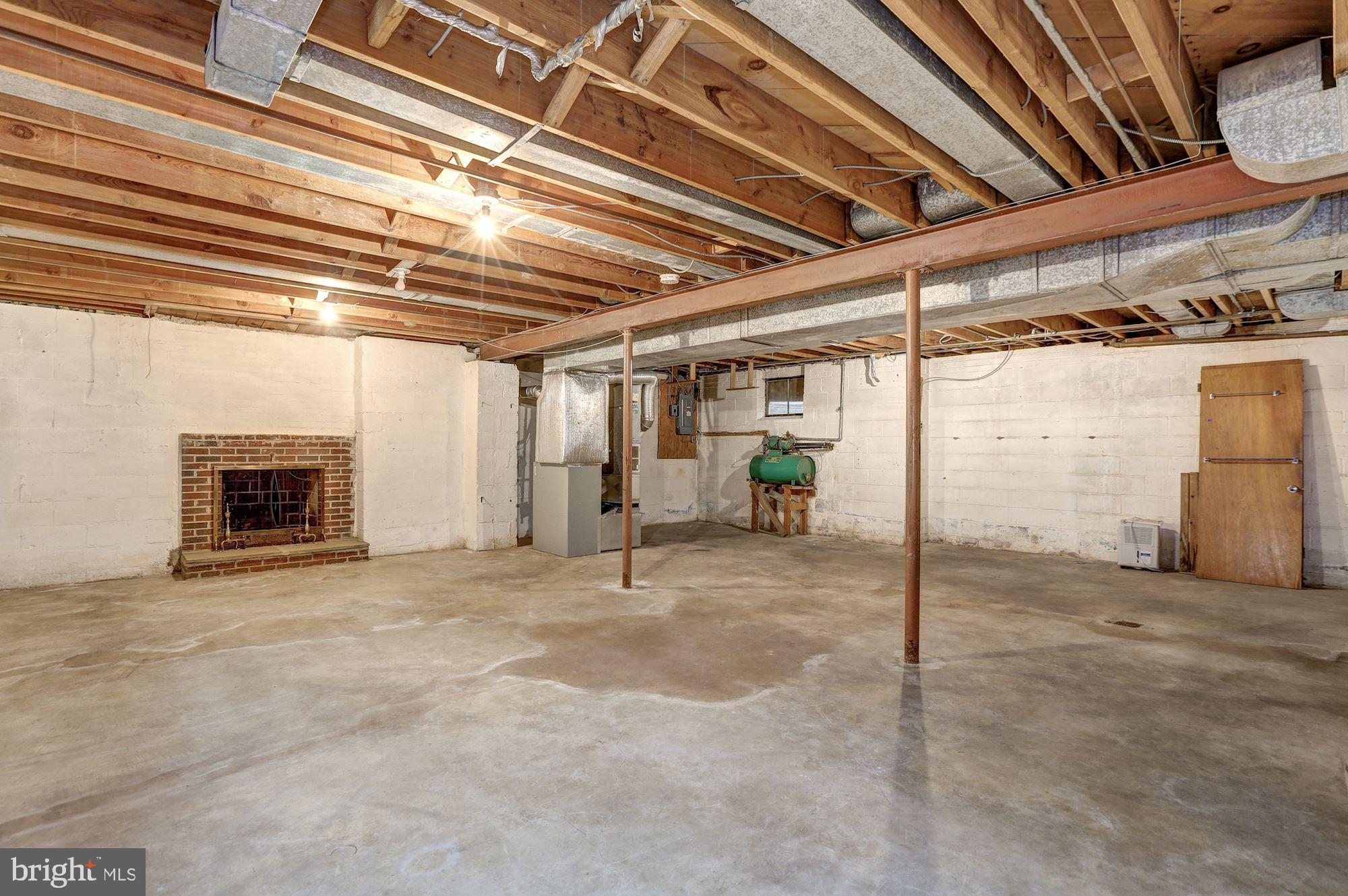 13612 Wendover Road Silver Spring, MD 20904 - Photo 28 of 32 Gallery Image 28