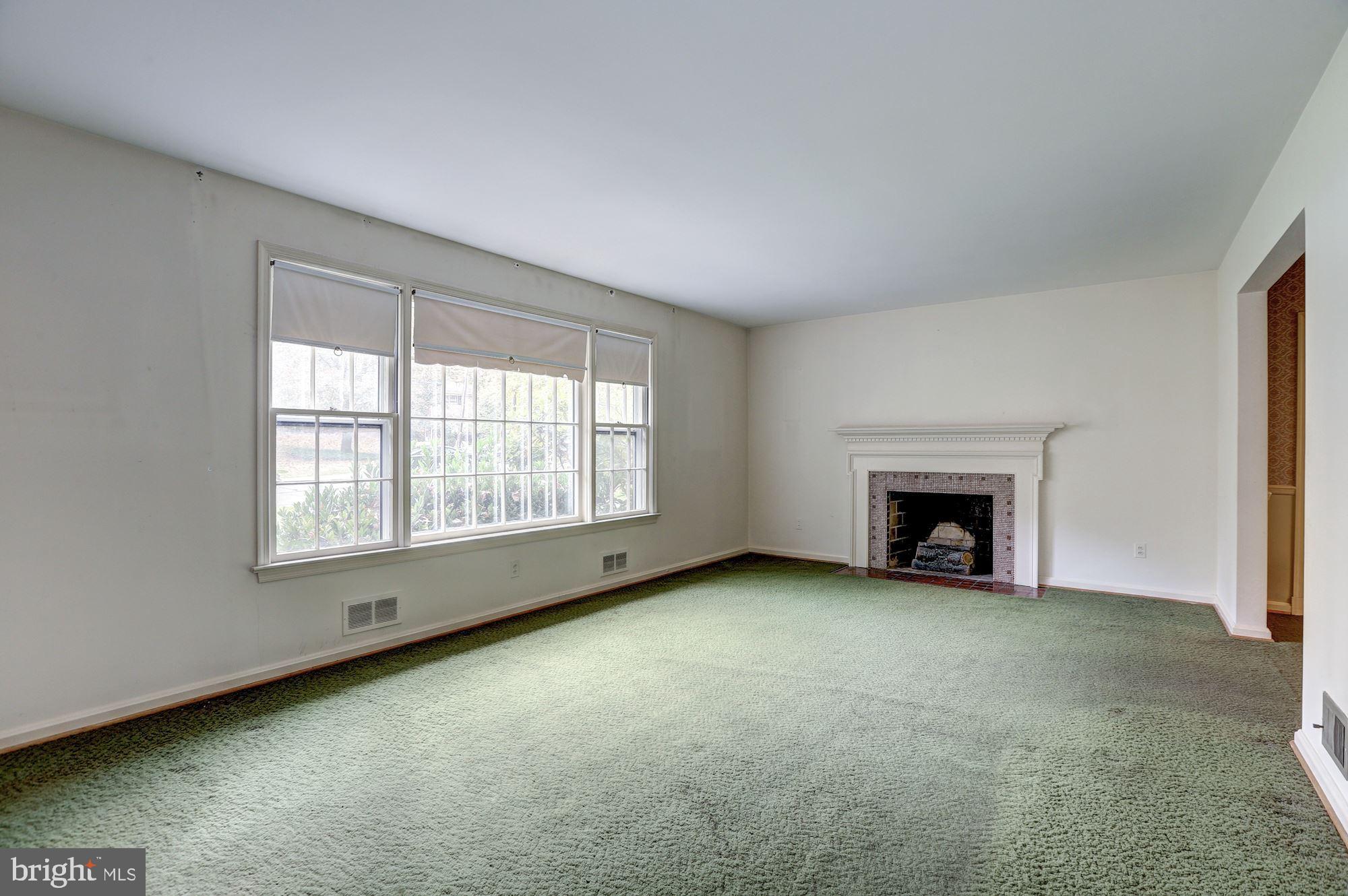 13612 Wendover Road Silver Spring, MD 20904 - Photo 5 of 32 Gallery Image 5